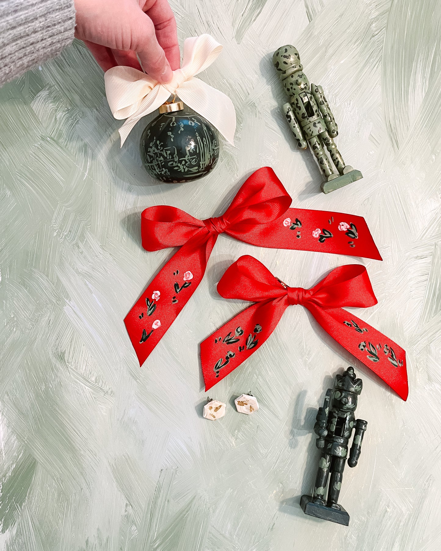 Holiday Hand-Painted Bow on Gold Alligator Clip